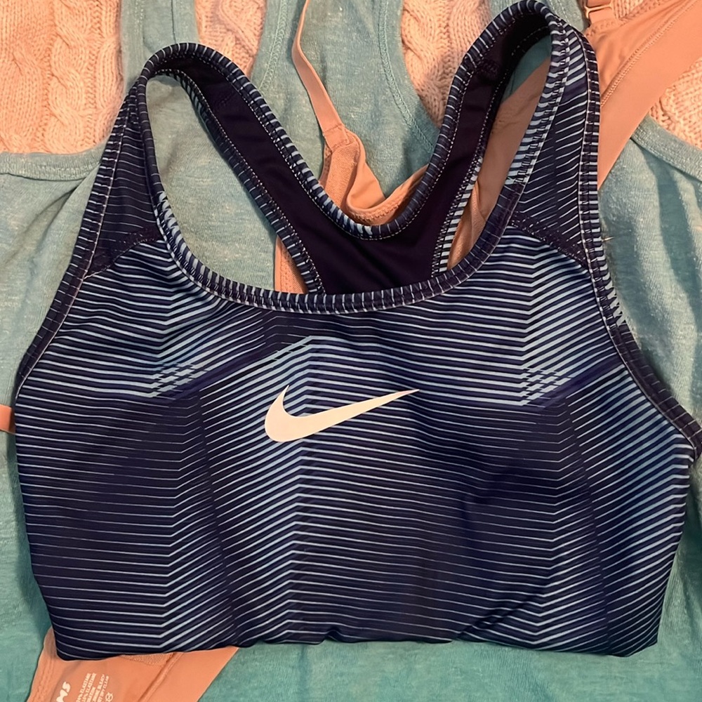 Nike Drifit Sports bra size xs